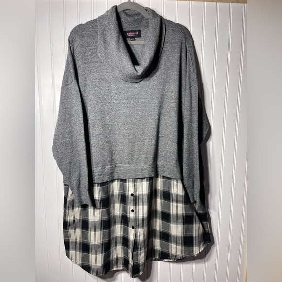 Embossed for Lane Bryant size 18/20 1 pc sweater w/plaid, very over sized/long - Picture 1 of 4